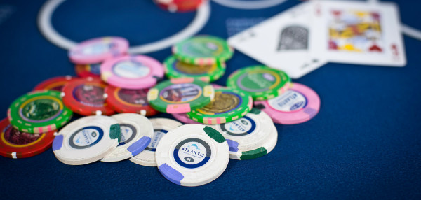 Mastering Online Poker: Insights from Memoriqq