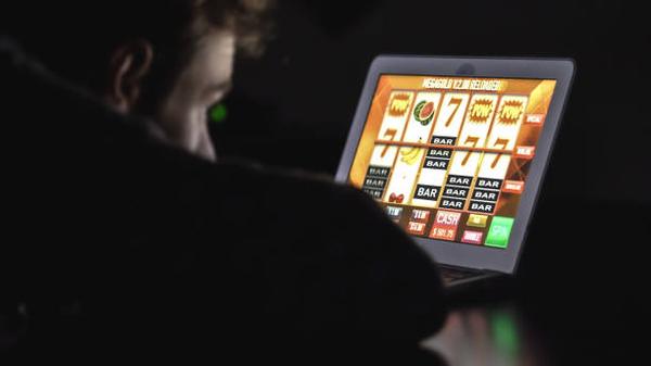 Why Gamers Prefer 365raja for Casino Entertainment